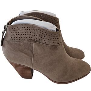 Violet & Red Jackson Lazer Cut Topline Bootie Taupe Women 9 Boho Western Neutral